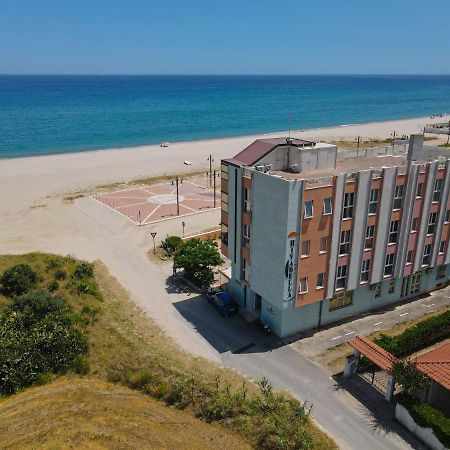 Hotel Rivabella Davoli Luaran gambar