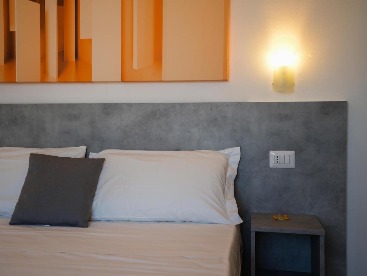 Hotel Rivabella Davoli Luaran gambar