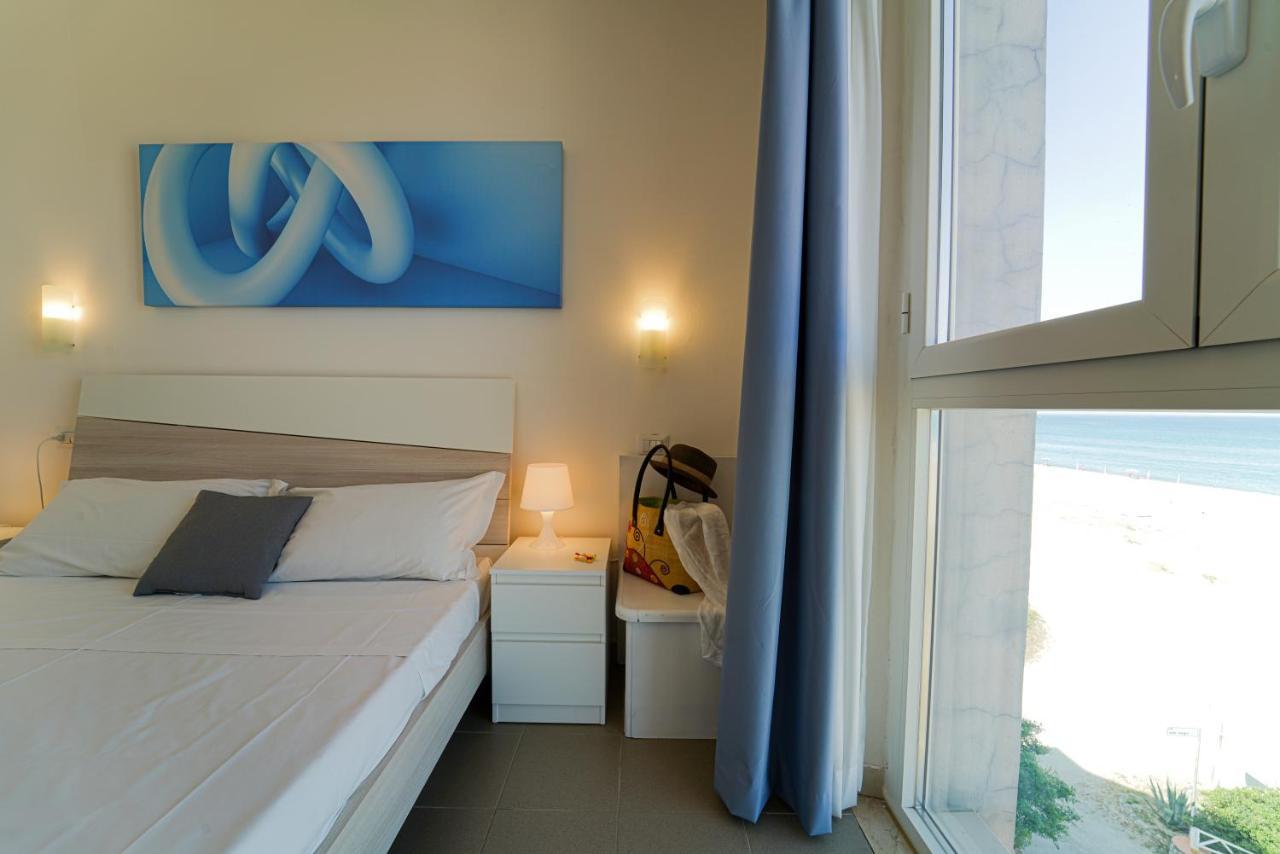 Hotel Rivabella Davoli Luaran gambar