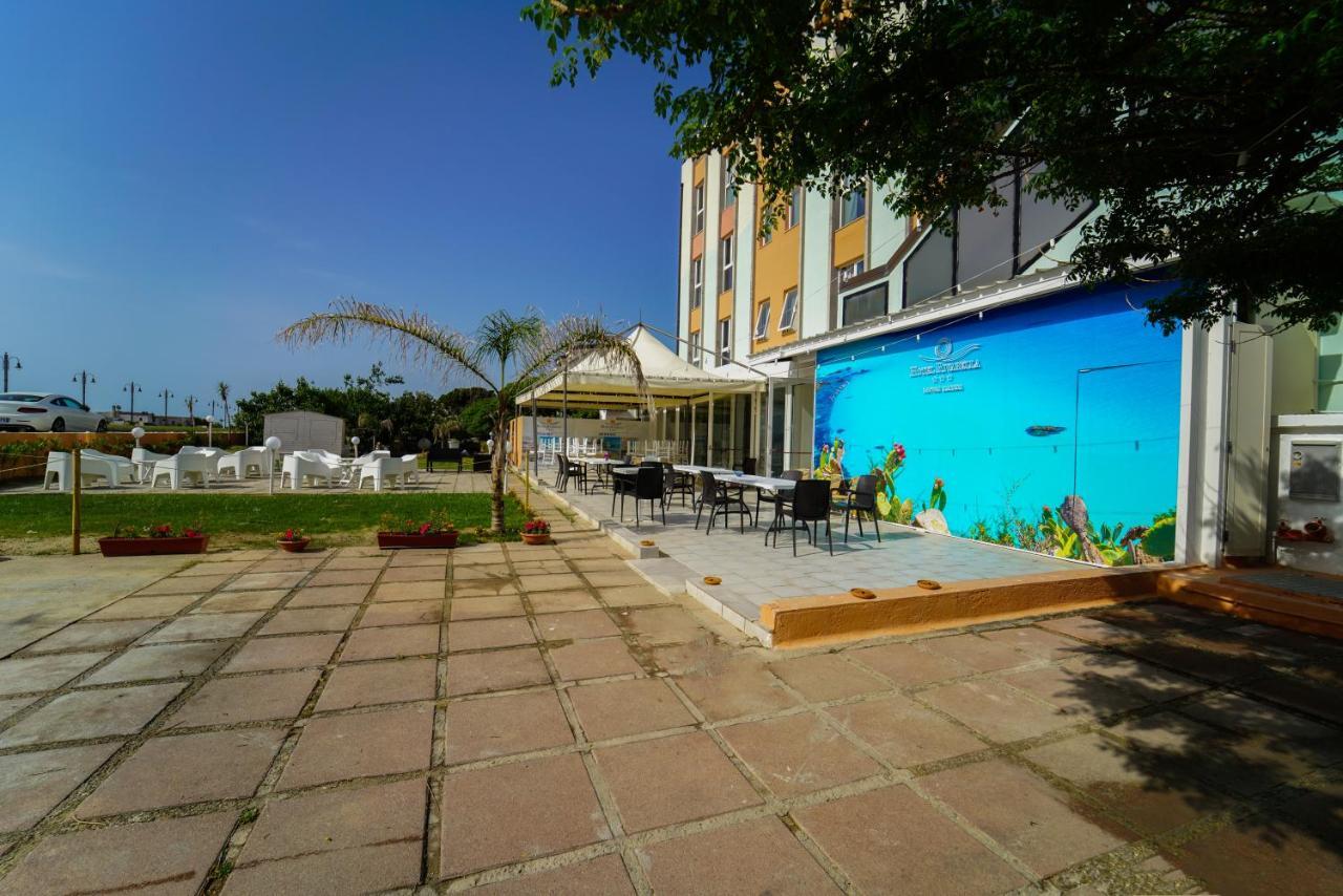 Hotel Rivabella Davoli Luaran gambar